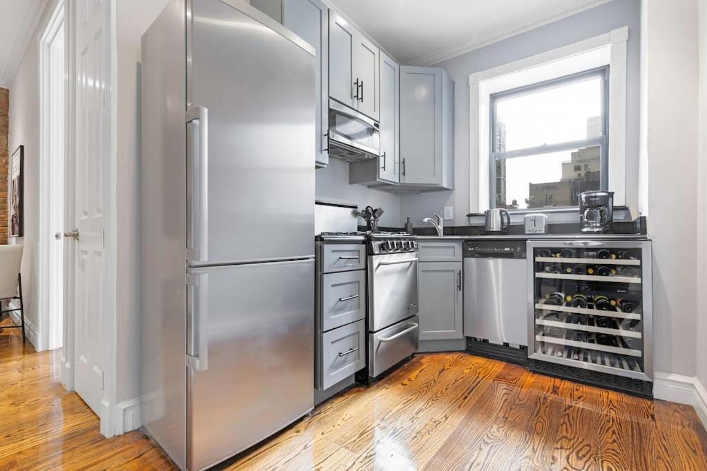 Gorgeous & Bright 3Bdr & 1Bth In Midtown Manhattan Нью-Йорк Экстерьер фото